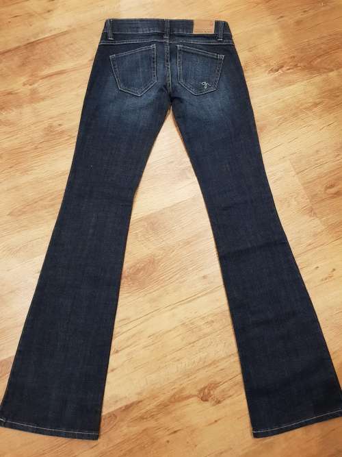 Guess Bootleg Jeans