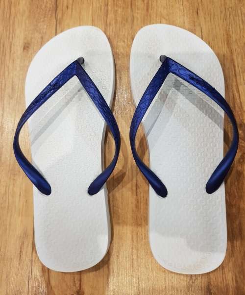 Ipanema Flip Flops / Slops White & Blue