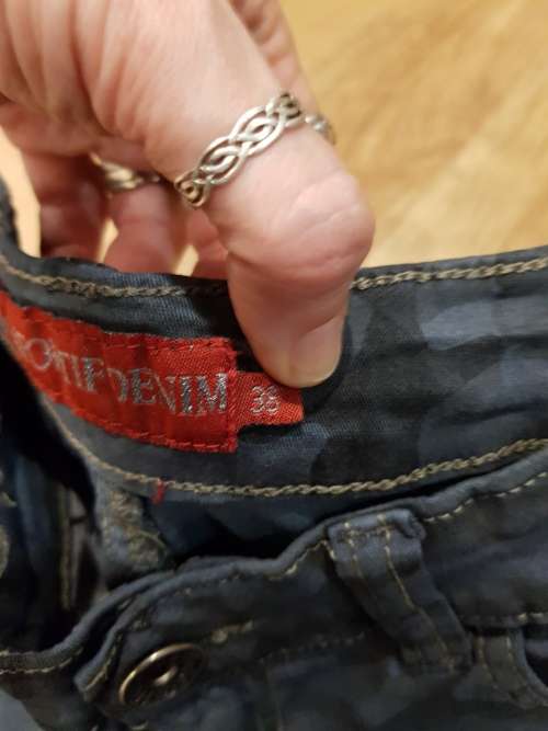 Camo ¾ Cargo Pants - Dyed