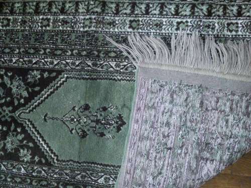 Vintage Turkish Oriental Rug - green, white lashes