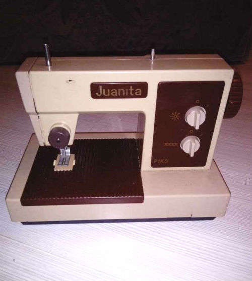 Vintage toy SEWING MACHINE PIKO, made in East Germany/DDR/