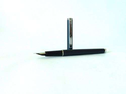 Vintage Iridium point Senator Merz & Krell German fountain pen
