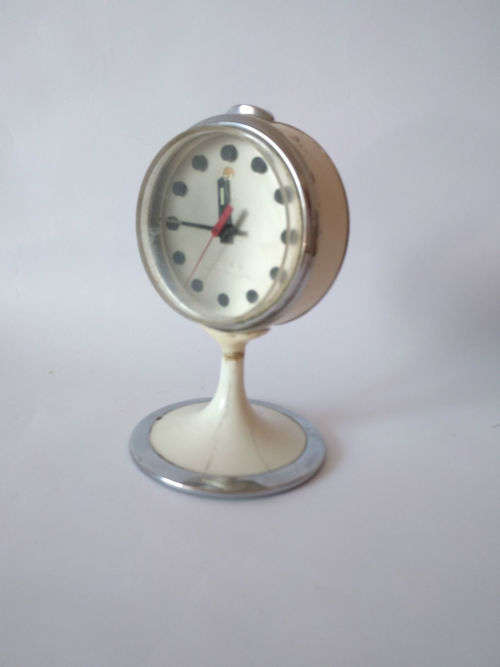 Vintage Chinese alarm clock, red case white round dial