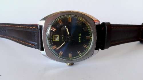 Russian vintage Men's wrist watch Slava - 21 jewels, date