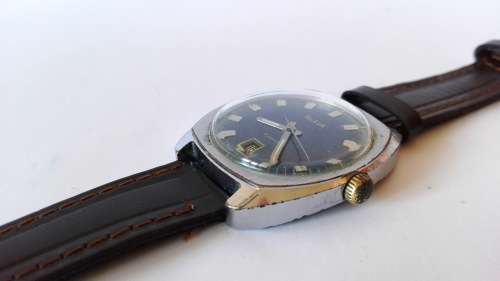 Russian vintage Men's wrist watch Slava - 21 jewels, date
