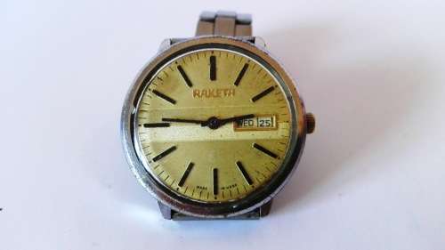 Vintage Soviet men's Raketa Wrist Watch, Round dial