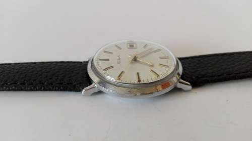 Soviet vintage men's wrist watch Raketa, date