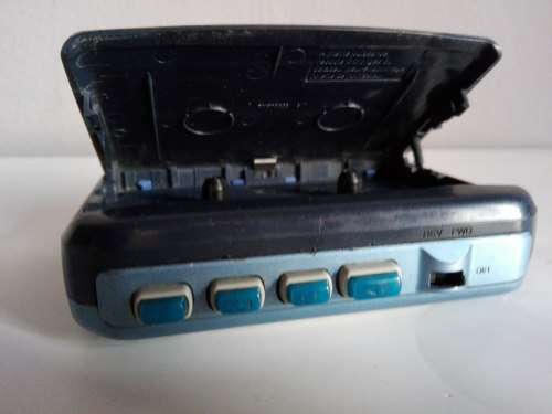 VINTAGE WALKMAN, CASSETTE TAPE PLAYER PANASONIC RQ E 14