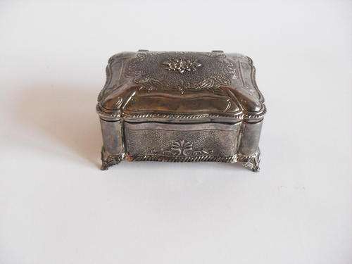 Vintage bronze metallic jewelry box