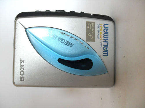 Vintage Sony walkman, cessette player WM-FX 173, works