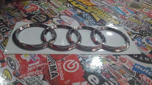 AUDI BADGES