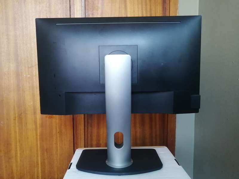 DELL Professional P2417H computer monitor 60.5 cm (23.8`) 1920 x 1080 pixels Full HD LCD Black