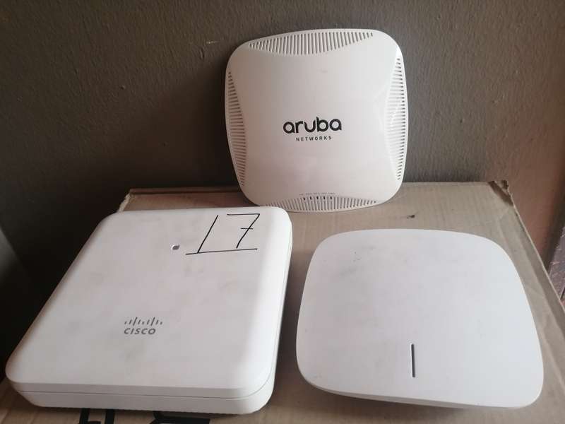 Lot of 3 Wireless & Radio access points (untested) [Brands: Aruba, Cisco, Cambium]