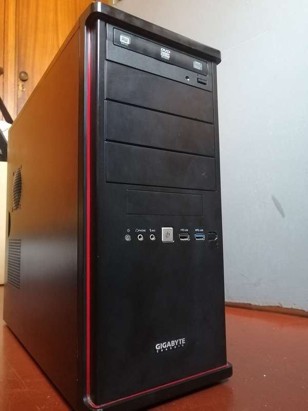 Entry Gaming PC Core i5 4590 4th gen @3.20gHz  8GB DDR3 RAM Hdmi/vga 1TB hdd Intel HD 4600 Graphics