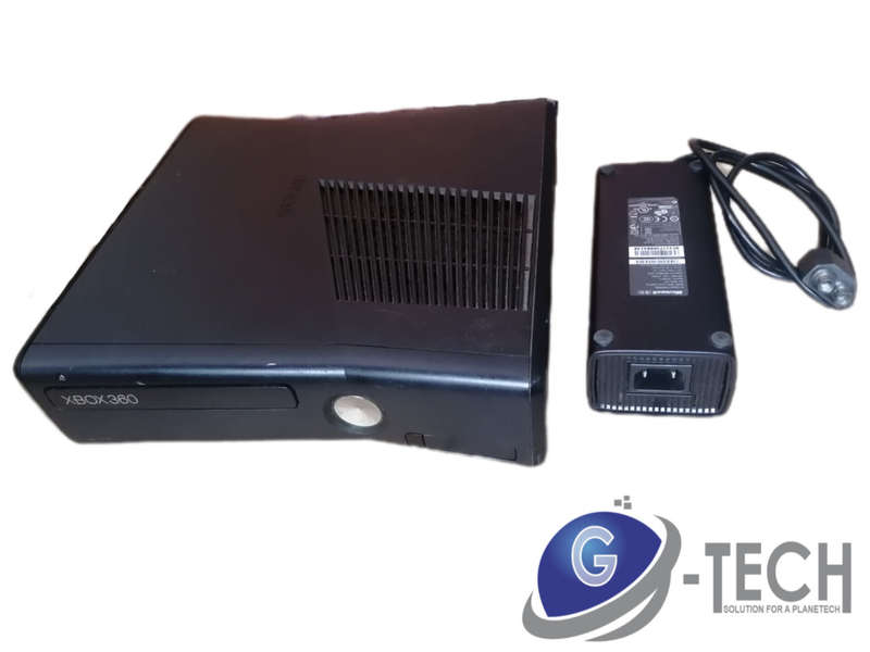 Clean Xbox 360 including 320Gb hardrive, with Hdmi, Power supply included
