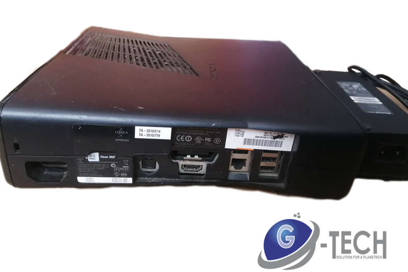 Clean Xbox 360 including 320Gb hardrive, with Hdmi, Power supply included