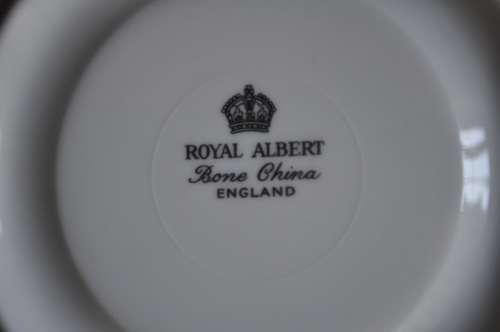Royal Albert "Masquerade" 21 Piece Tea Set.   ---   Collections or Courier Please!!!