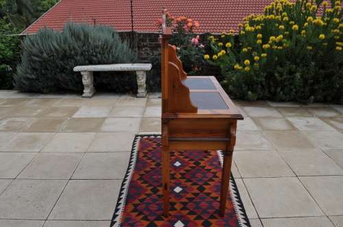 Oregan Pine Wash Stand --  Collections Only!!!!!!