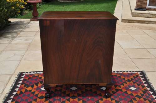 Imbuia Ball & Claw Chest Of Drawers  --  4 Drawers  --  Collections Only!!!