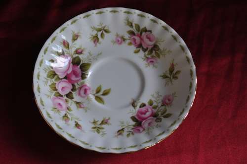 Royal Albert Flower Of The Month June "Roses" Trio