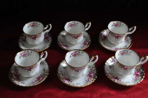 Royal Albert "Autumn Rose" 15 Piece Coffee Set
