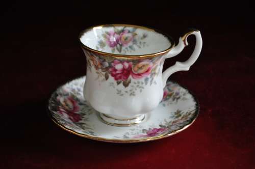 Royal Albert "Autumn Rose" 15 Piece Coffee Set