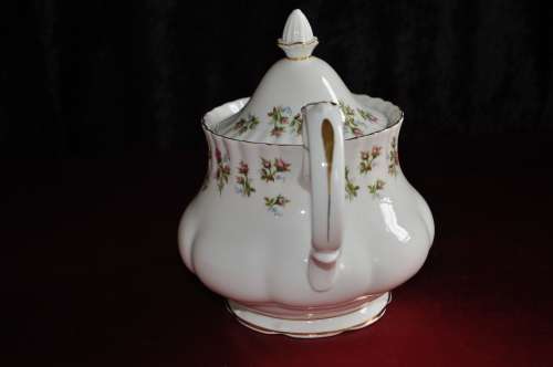 Royal Albert "Winsome" 40 Piece Tea Set  --  Collections or Courier Please!!