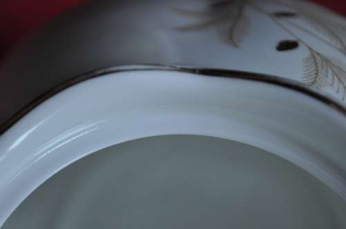 Royal Albert "Montrose" Large Tea Pot, Milk & Sugar.  Collections or courier please!!