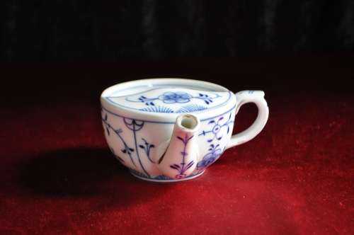 MAW Feeding Cups x 2