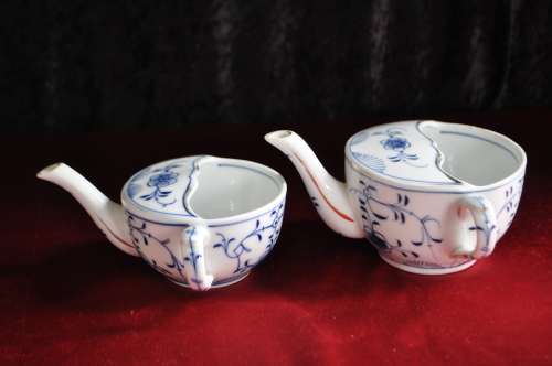 MAW Feeding Cups x 2