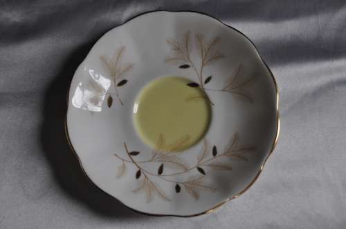 Royal Albert "Montrose" Trio
