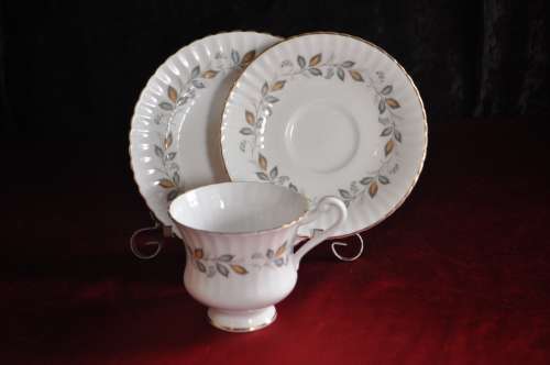 Royal Standard Tea Trio