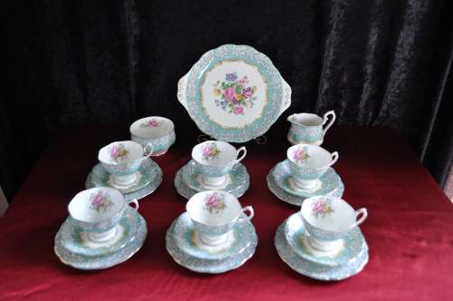 Royal Albert "Enchantment" 21 Piece Tea Set ---  Collections or Courier Please!!
