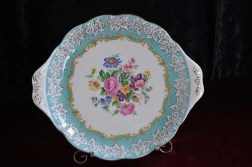 Royal Albert "Enchantment" 21 Piece Tea Set ---  Collections or Courier Please!!