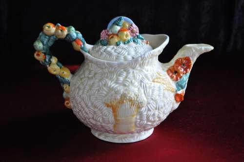 Clarice Cliff Newport Pottery England "Celtic Harvest" Tea Pot  --  Collections or Courier!!
