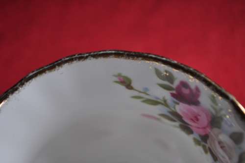 Royal Albert "Cottage Garden" 39 Piece Tea Set  -- See Description  -  Collections or Courier
