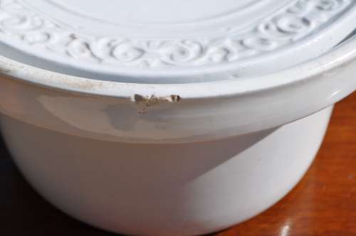 Commode With Porcelain Bucket    -----    Collections Only!!