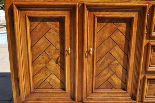 Oak Sideboard By Drexel USA Heritage Collection   ----   Collections Only!!!