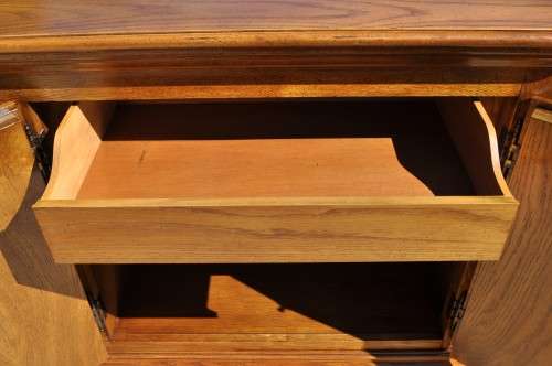 Oak Sideboard By Drexel USA Heritage Collection   ----   Collections Only!!!