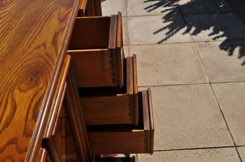 Oak Sideboard By Drexel USA Heritage Collection   ----   Collections Only!!!