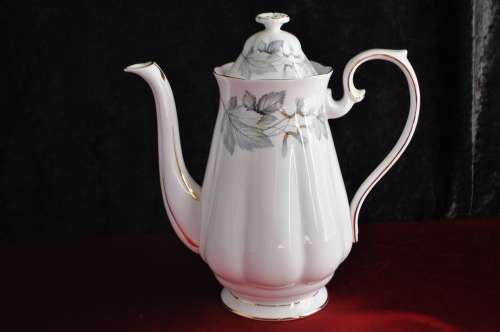 Royal Albert "Silver Maple" Large Coffee Pot, Milk & Sugar.