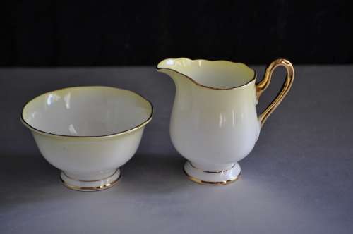 Royal Albert Unnamed 15 Piece Coffee Set ----   Collections or Courier Please!!