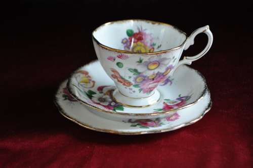 Royal Albert "Lady Angela" Trio