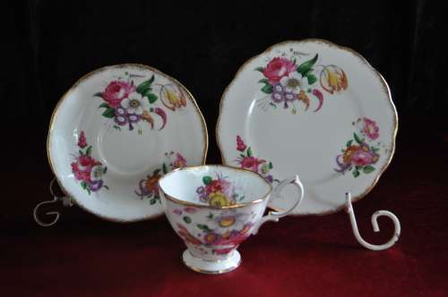 Royal Albert "Lady Angela" Trio