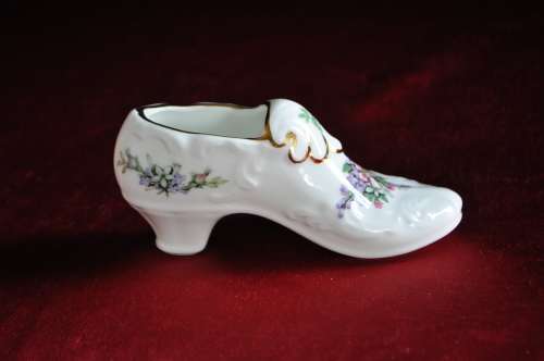 Royal Albert "Fragrant Flowers" Shoe Ornament
