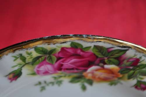 Royal Albert "Old Country Roses" Trio