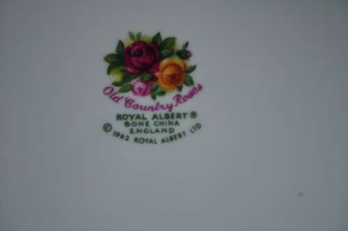 Royal Albert "Old Country Roses" Trio