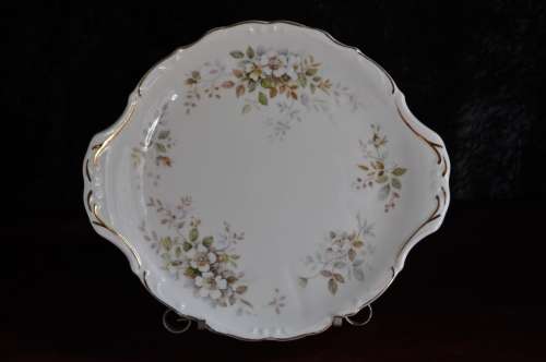 Royal Albert "Haworth" 21 Piece Tea Set.    ----   Collection or Courier Please!!