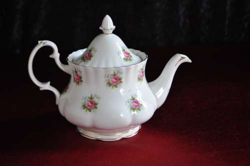 Royal Albert "Forget-Me-Not Rose" Tea For Two  --  Collections or Courier Please!