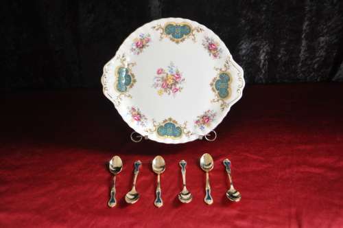 Royal Albert "Berkeley" 21 Piece Tea Set & 6 x Spoons.  ---  Collections or Courier Please!